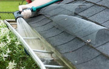 Bloxham gutter cleaning costs